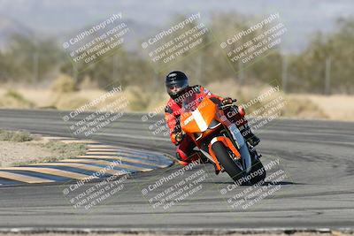 media/Dec-04-2025-Racers Edge (Thu) [[5ebc9f124d]]/3-B Group/1-Session 1 (Turn 7)/